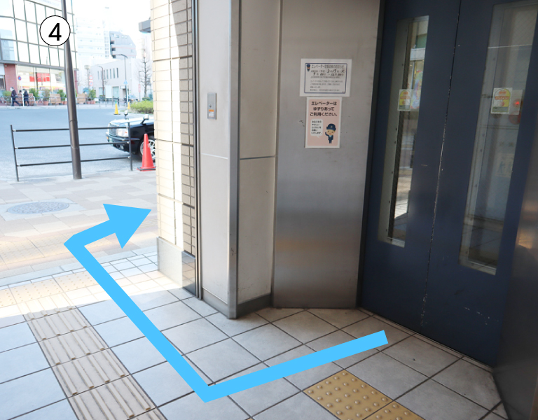 ひばりヶ丘駅　改札南口　エレベーター1F出入口