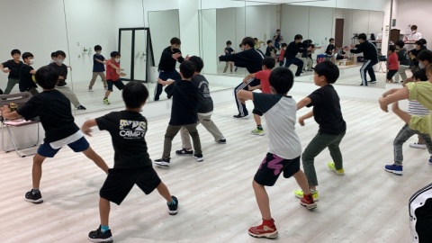 K-POPダンススクール